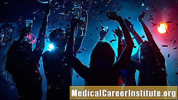 קימאַט 400 מיליאָן נייַ קאַסעס פון פיר קיוראַבאַל סטיס אַניואַלי, לויט די WHO