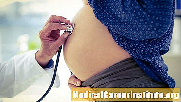 CDC: Ọtụtụ ndị America na -ahapụ nlekọta anya