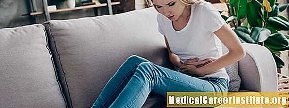 Budesonida (oral) (Entocort EC, úceris)