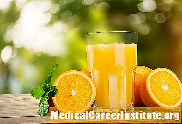 Daily Glass of OJ Is Heart Smart