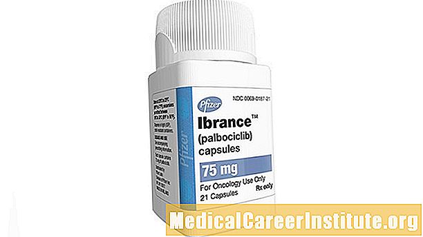 FDA పురుషులకు రొమ్ము క్యాన్సర్ of షధ వినియోగాన్ని విస్తరిస్తుంది