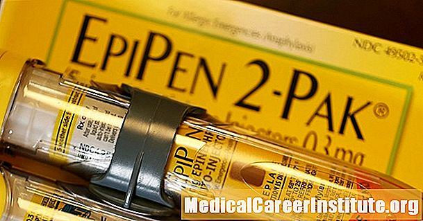 FDA e eketsa matsatsi a ho felloa ke nako a EpiPen ho sebetsana le likhaello
