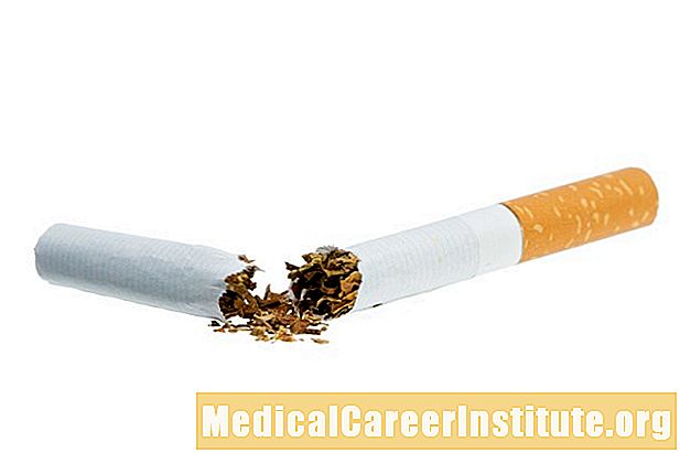 Smoking Quiz: Hvordan slutte å røyke - Om Medisin